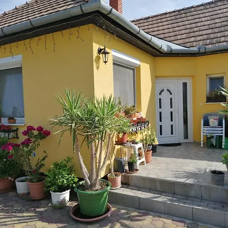 Haus Gabriella Prázdninový dům Pápa